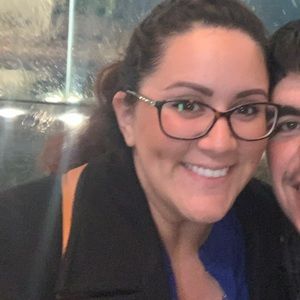 Meet your Posher, Cindy